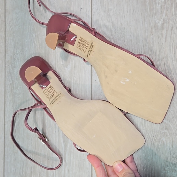 NEW Jeffrey Campbell Fluxx Free Peopl Leather Thong Heels Sandals Shoes 8.5 - Picture 9 of 11